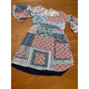 Love Delirious Maternity Top Size L